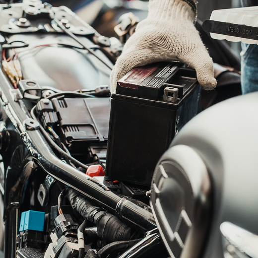 El líquido que podría hacer que las motos no usen baterías - ÓN
