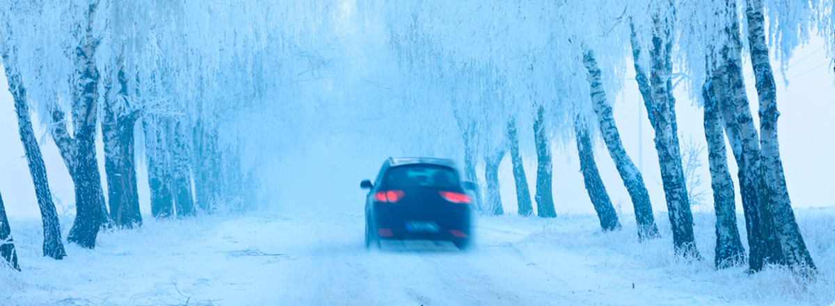 Qué hacer si te quedas atascado con el coche en la nieve- ÓN