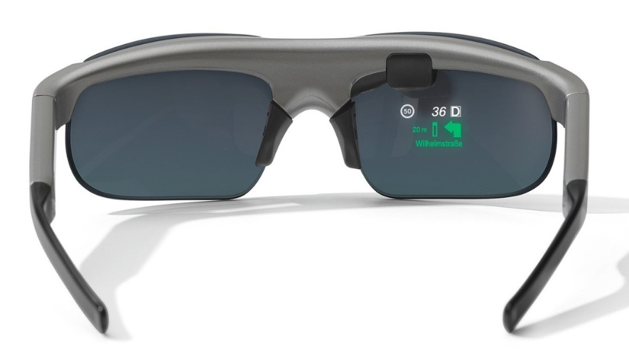 Las gafas de sol inteligentes de BMW para conducir en moto - ÓN